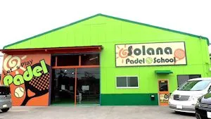 ソラナパデルスクール外観