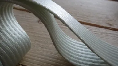 シルクホワイト