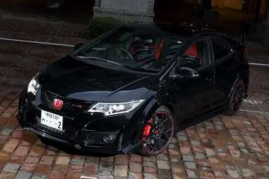 ホンダ　新型シビックタイプR(FK2) 2