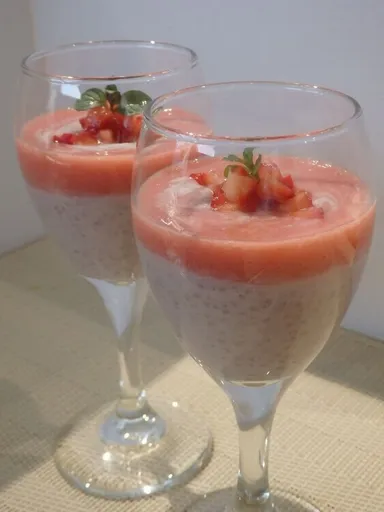 レシピ例2：ココナッツ苺プディング