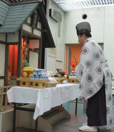 札幌村神社様による 本殿遷座祭