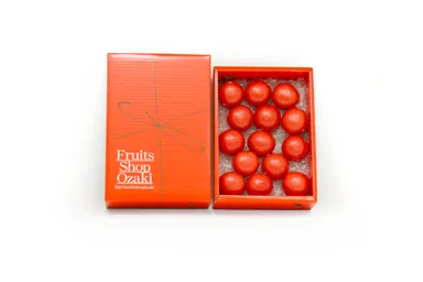 徳谷トマト52番箱詰め