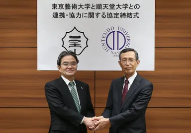 宮田学長（左）、木南学長