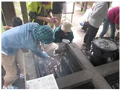 飯ごう炊さん　開催時の様子