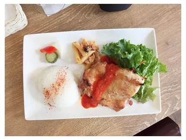 ワンプレートランチ　香草チキンプレート