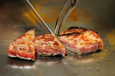 うまみを閉じ込め焼き上げます