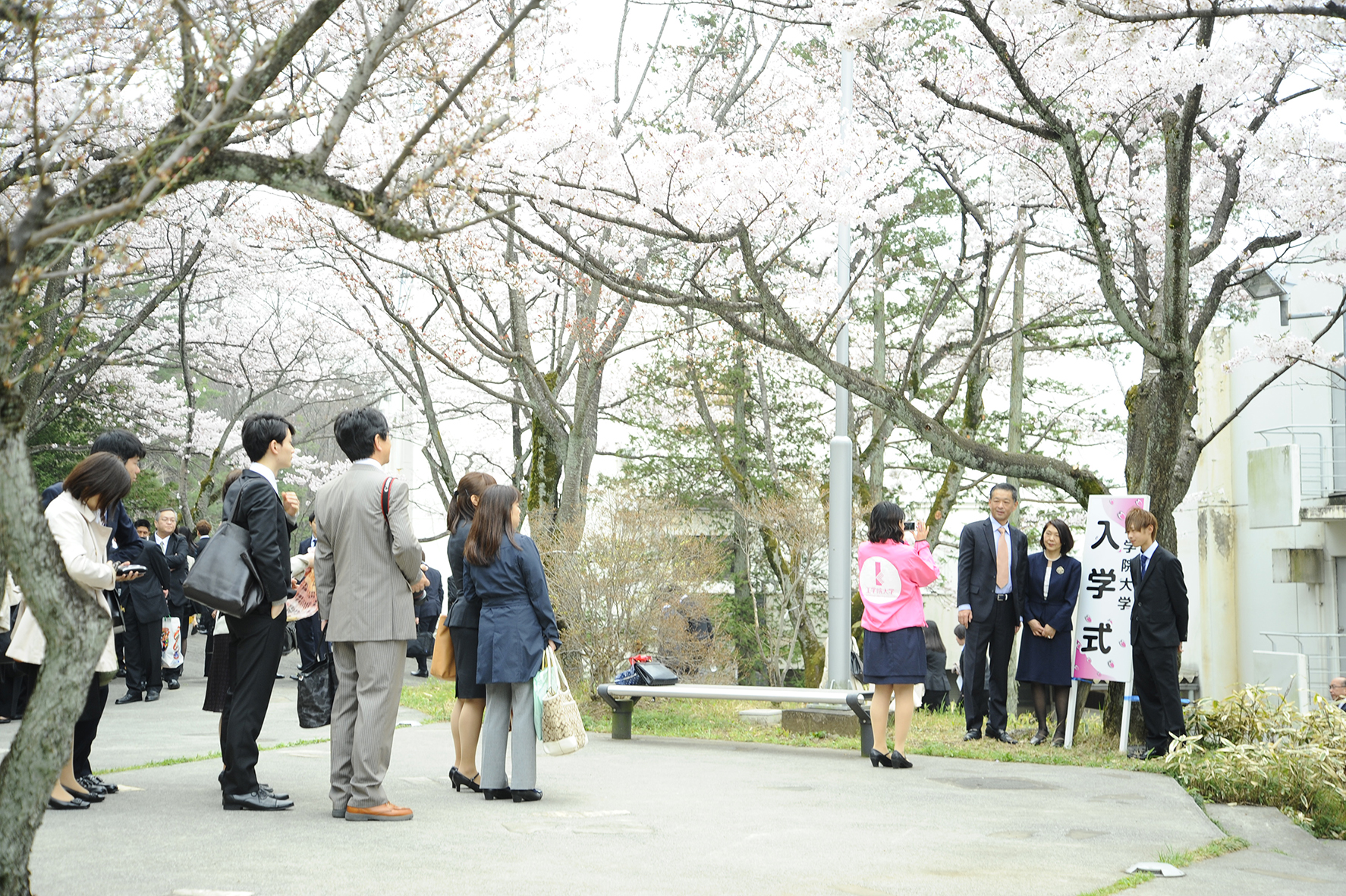 大学に足を運ぶことが少ない保護者にこそ 学校を知ってもらう ためのイベントを用意 16年度工学院大学入学式を4月1日に挙行 学校法人 工学院大学 総合企画部広報課のプレスリリース