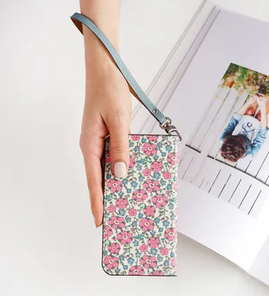 Liberty Folio case 10