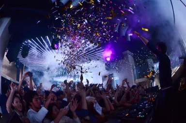 ELE TOKYO ライブの様子