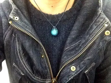 「ボロシリケイトガラス」ネックレス