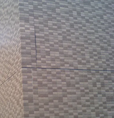 タイル剥離の例