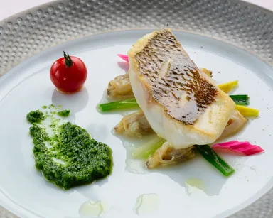 メイン魚料理イメージ