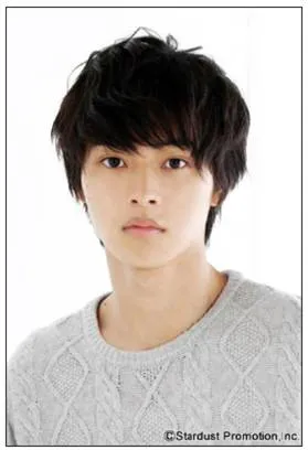 山崎賢人 プロフィール