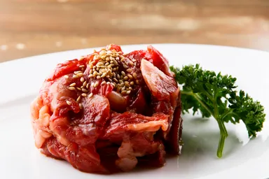 焼肉の王道 熟成揉み込みカルビ680円が半額に！