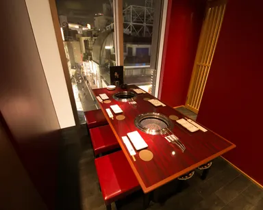 個室「朱の間」