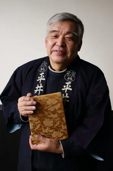 経師・森田 暁(モリタ タカシ)