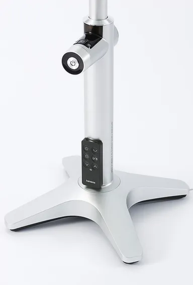 支柱に取り付け可能な可能なマグネット式リモコン