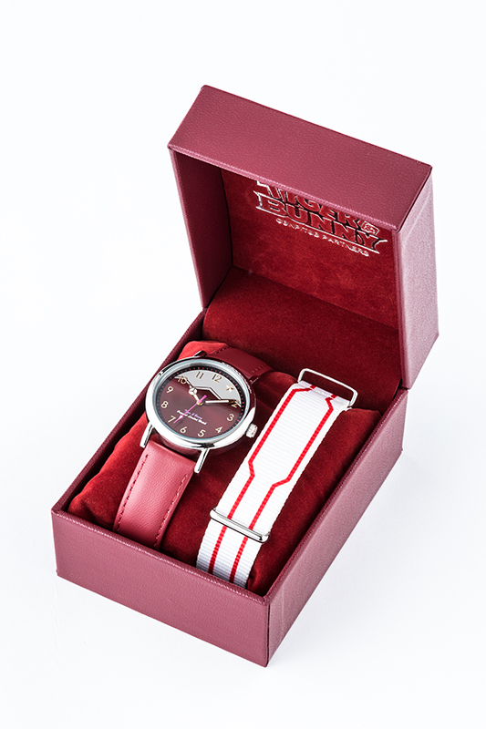 TIGER ＆ BUNNY」虎徹とバーナビーの腕時計が登場！ | 株式会社