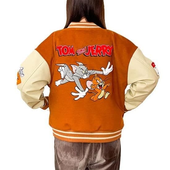 トムとジェリーのスカジャン!かわいくクールにコーデを決めてくれるアイテムが登場しました。