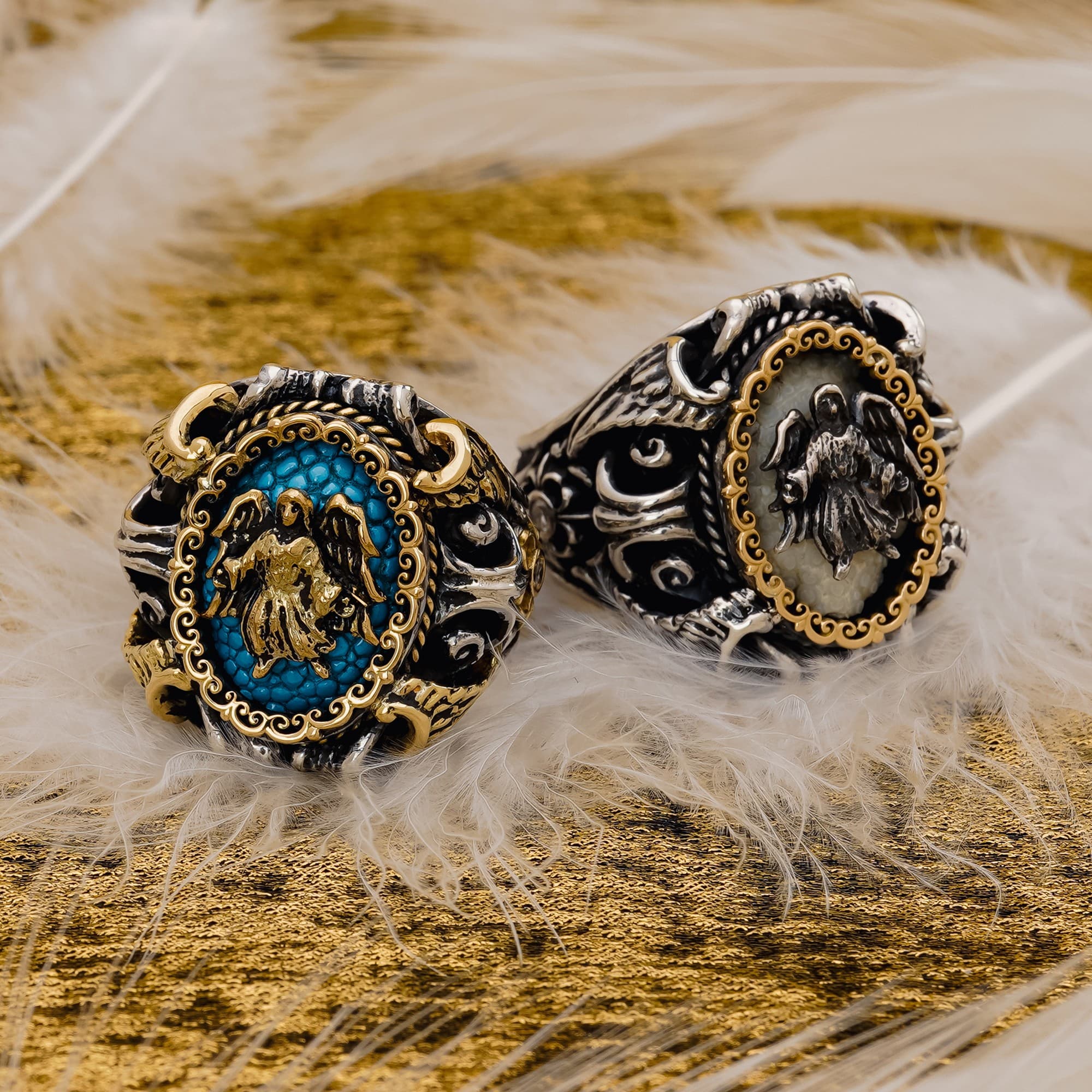 -Dennis Pollicino氏への敬意を込め- 2025年12月13日に「LEATHERS AND TREASURES」が 新作リングとエンジェルパーツを発売