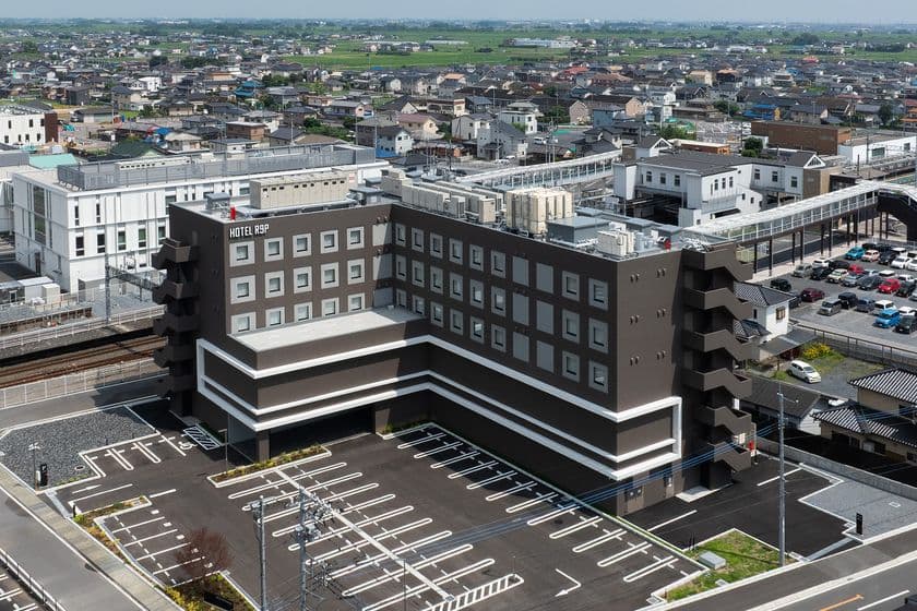 群馬県明和町初の天然温泉が一般開放開始!
「HOTEL R9 Premium 川俣駅前」に併設の
「明和温泉 川俣の湯」で2025年11月10日(月)より
日帰り入浴がスタート